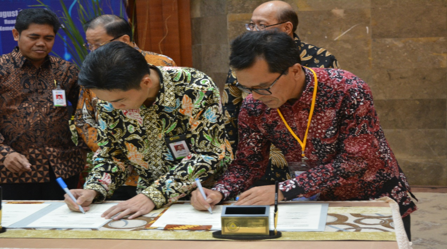 Corporate Gathering : Creating a Winning Strategy in Industry 4.0